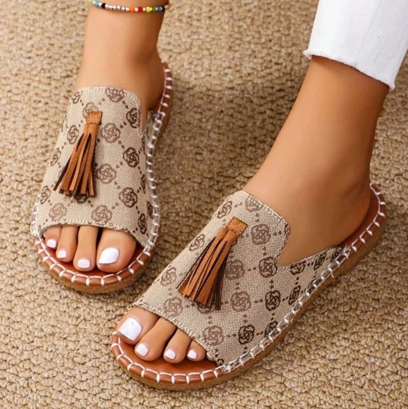 New Summer Fashion Wide Width Open Toe Slippers - Picture 1 of 6
